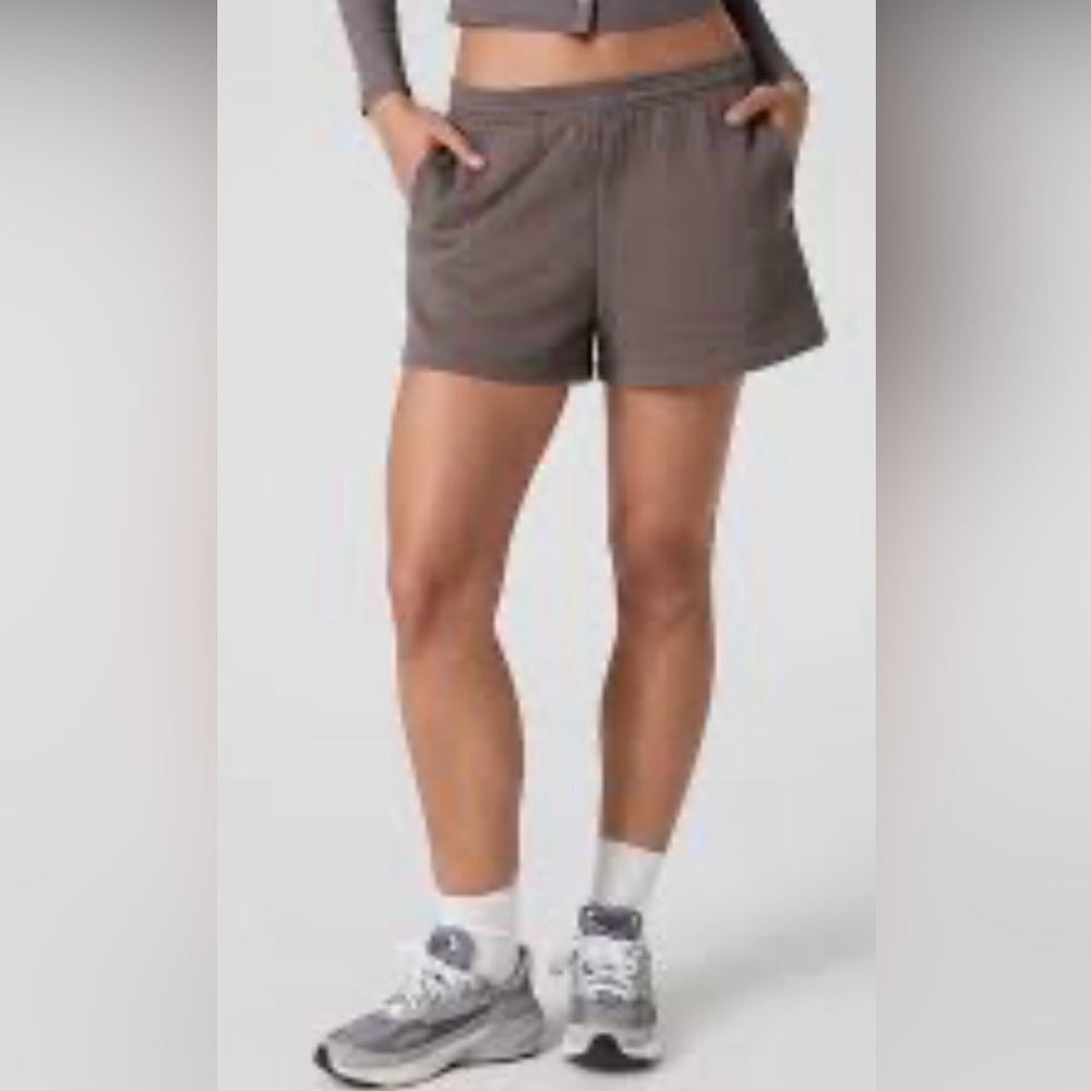 NWT Sarin Mathews Women's Casual Tan Shorts